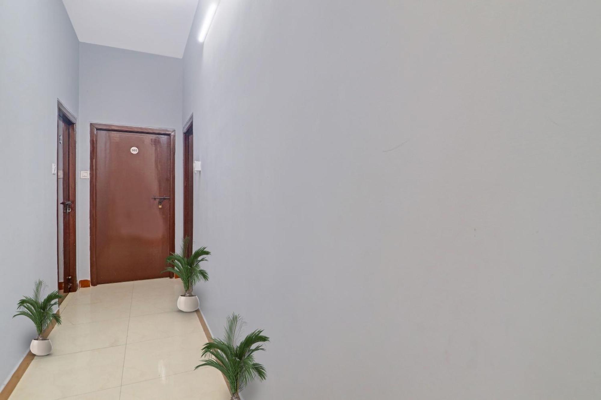 Hotel O Jagannath Near Shilparamam Kondapur  Esterno foto